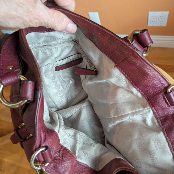 MICHAEL KORS BURGUNDY BAG Shoulder Leather Gold Hardwer - Picture 13 of 14